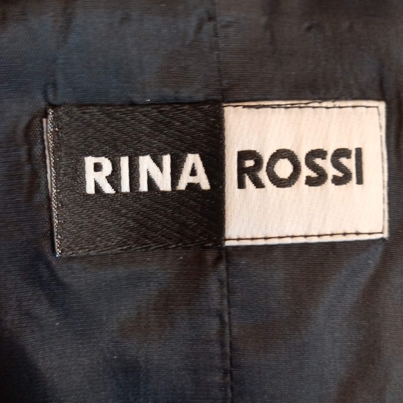 RINA ROSSI Black Top - Picture 8 of 8